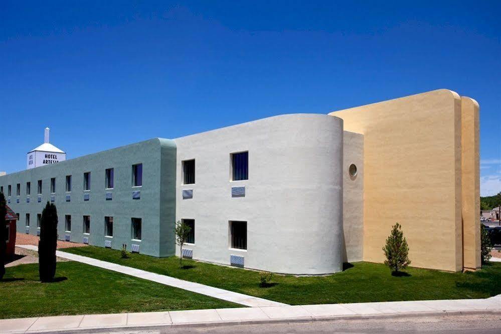 Spark By Hilton Artesia Exterior photo