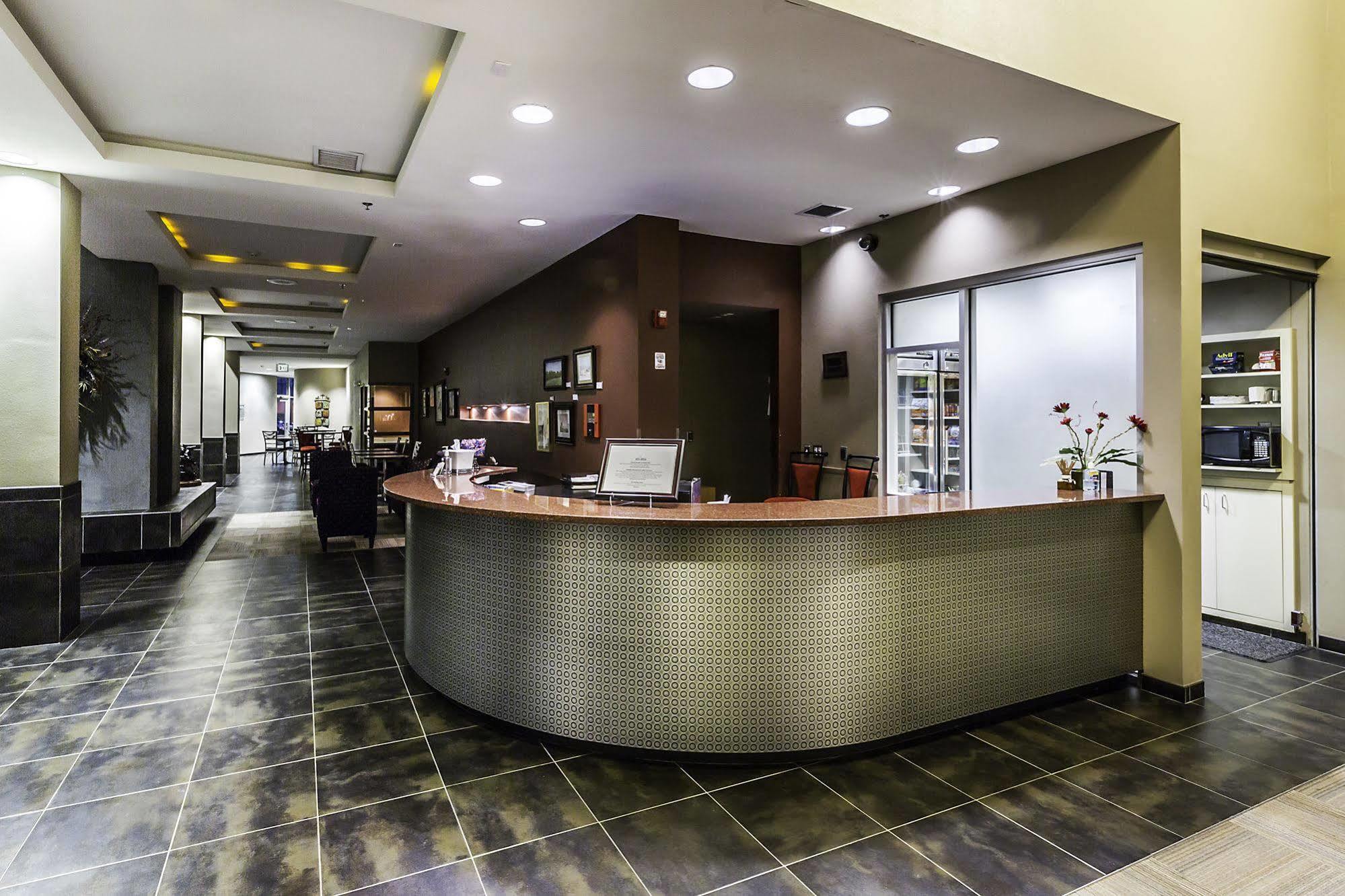 Spark By Hilton Artesia Exterior photo